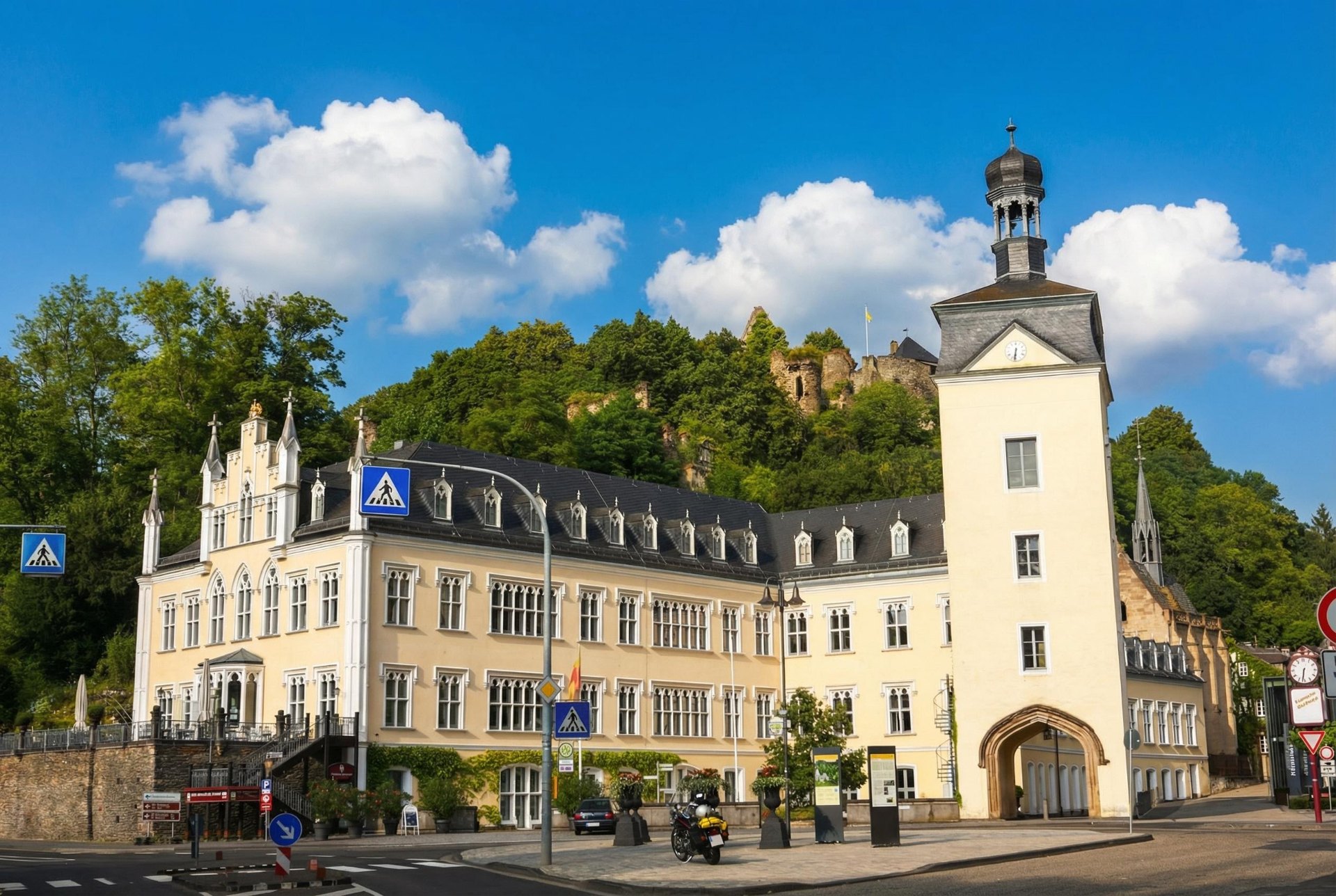 Schloss Sayn & Garten der Schmetterlinge